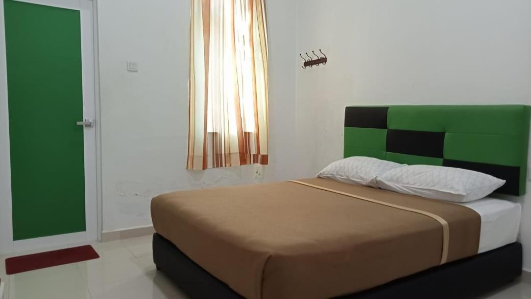 Dlayaran Villa Guest House 쿠알라 롬핀 외부 사진
